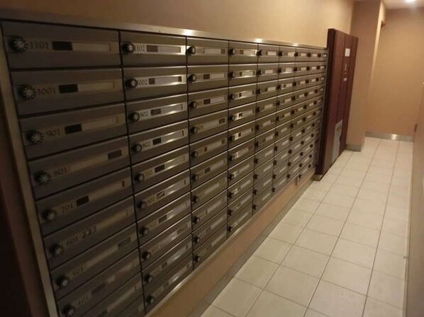 コンフォリア東池袋EASTの物件内観写真